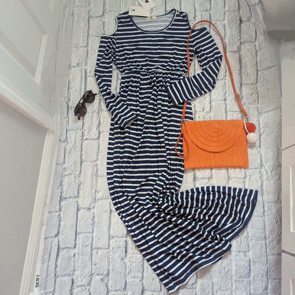 NWT Women's Cold Shoulder  Striped Long Sleeve Maxi Dresses with Pockets